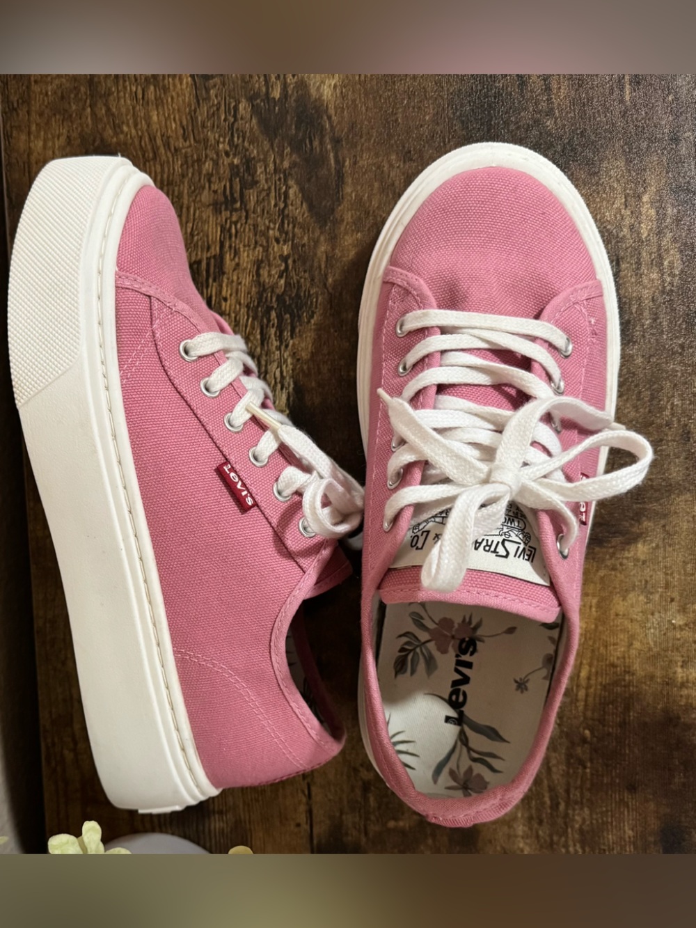 Levi's Pink Canvas Low-Top Platform Sneakers - Women's Dakota CVS